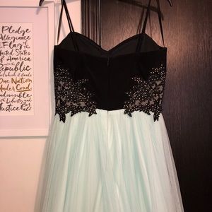 Prom dress
